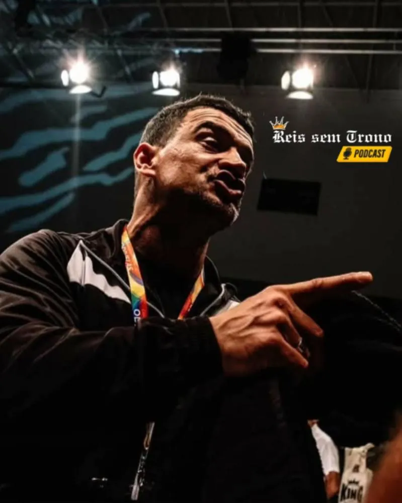 Reis sem Trono - Fernando Kinguell