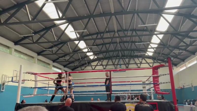 LAURA SANTOS Combate Amador Kickboxing Cup